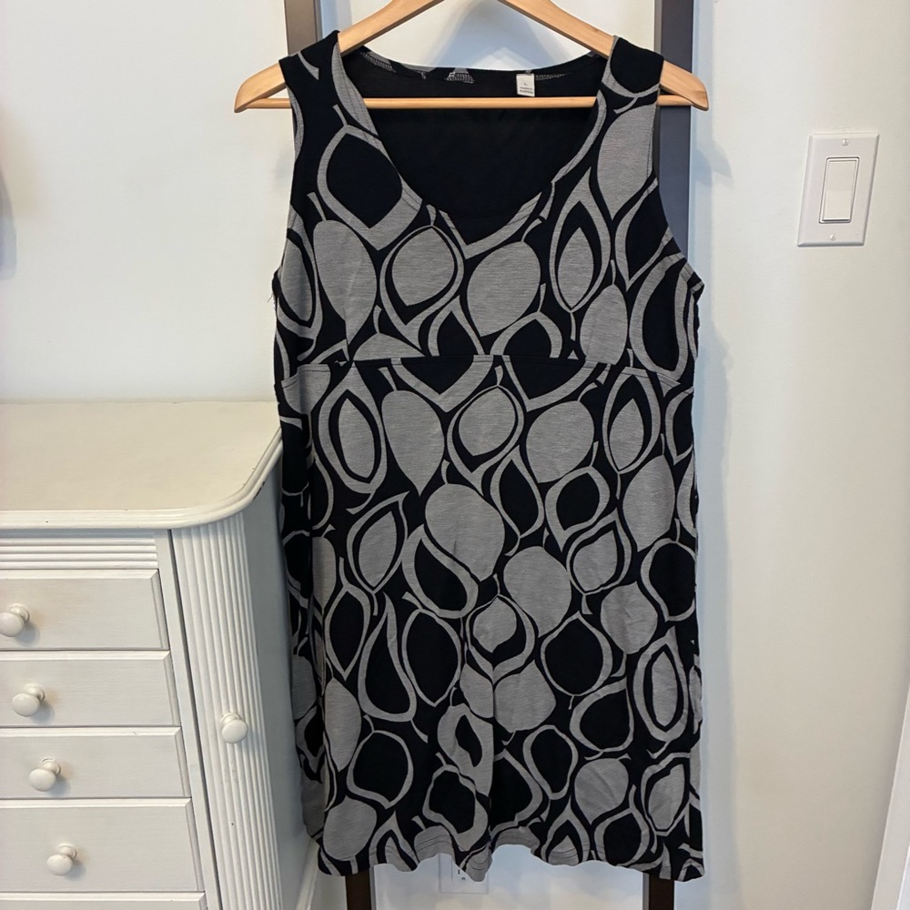 Black and Gray Sleeveless Dress. Made in Australia. Stylish and classic look